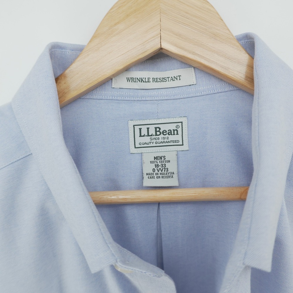 L.L. Bean Button Down Mens 18-33 Blue Wrinkle Resistant Oxford Long Sleeve Shirt - Picture 2 of 8